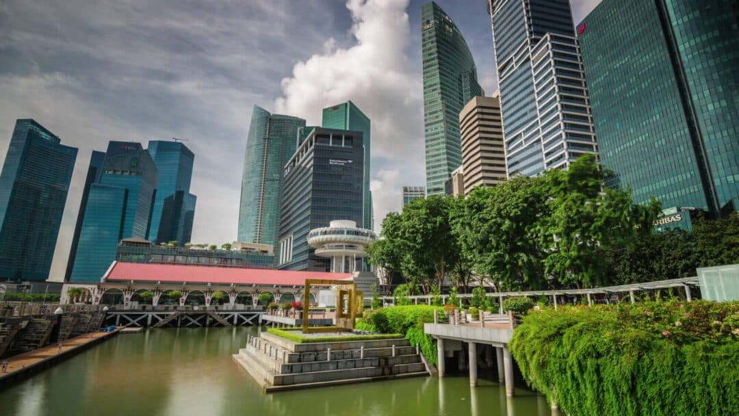 How to Open a Singapore Bank Account as a Foreigner