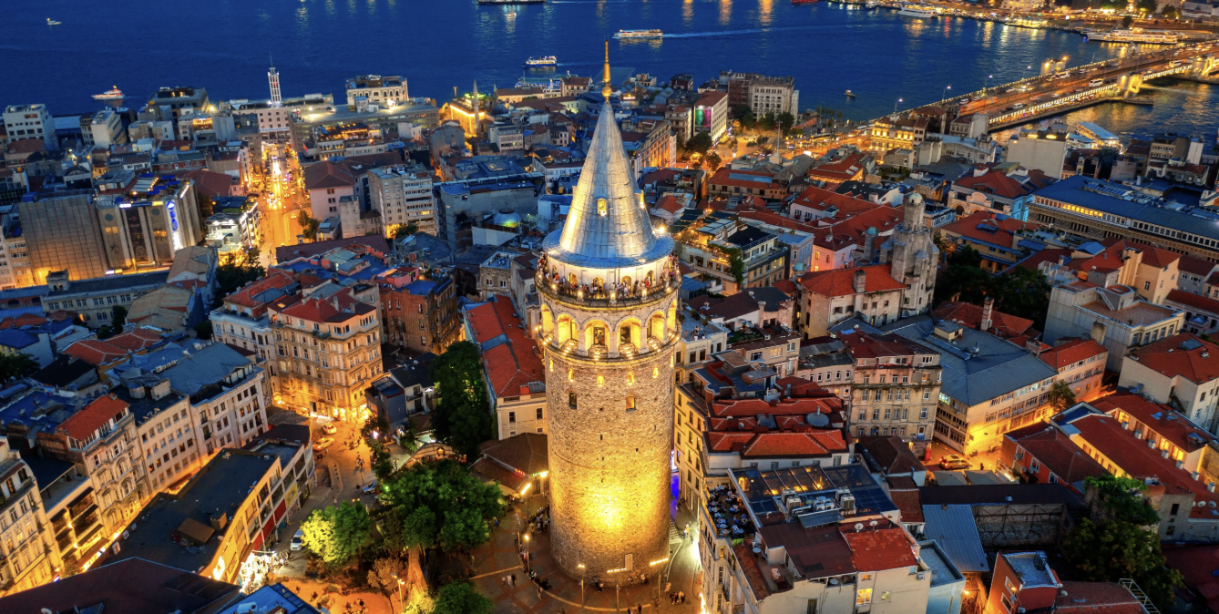 expat in istanbul galata tower